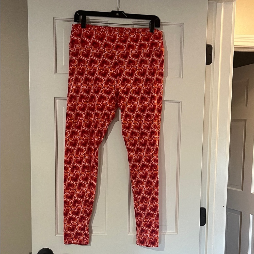 LuLaRoe Red and Black Patterned Leggings